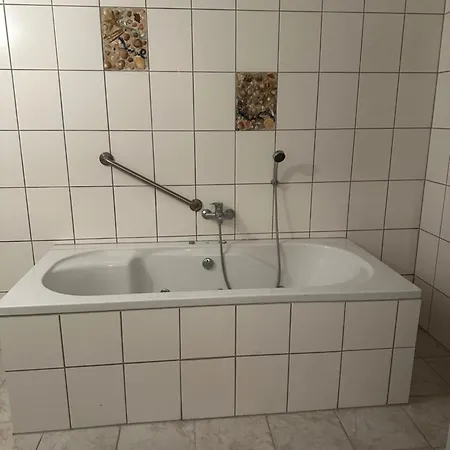 For Rent 02 Apartamento Burgwedel (Lower-Saxony)