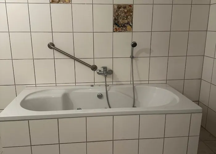 For Rent 02 Appartement Burgwedel (Lower-Saxony)